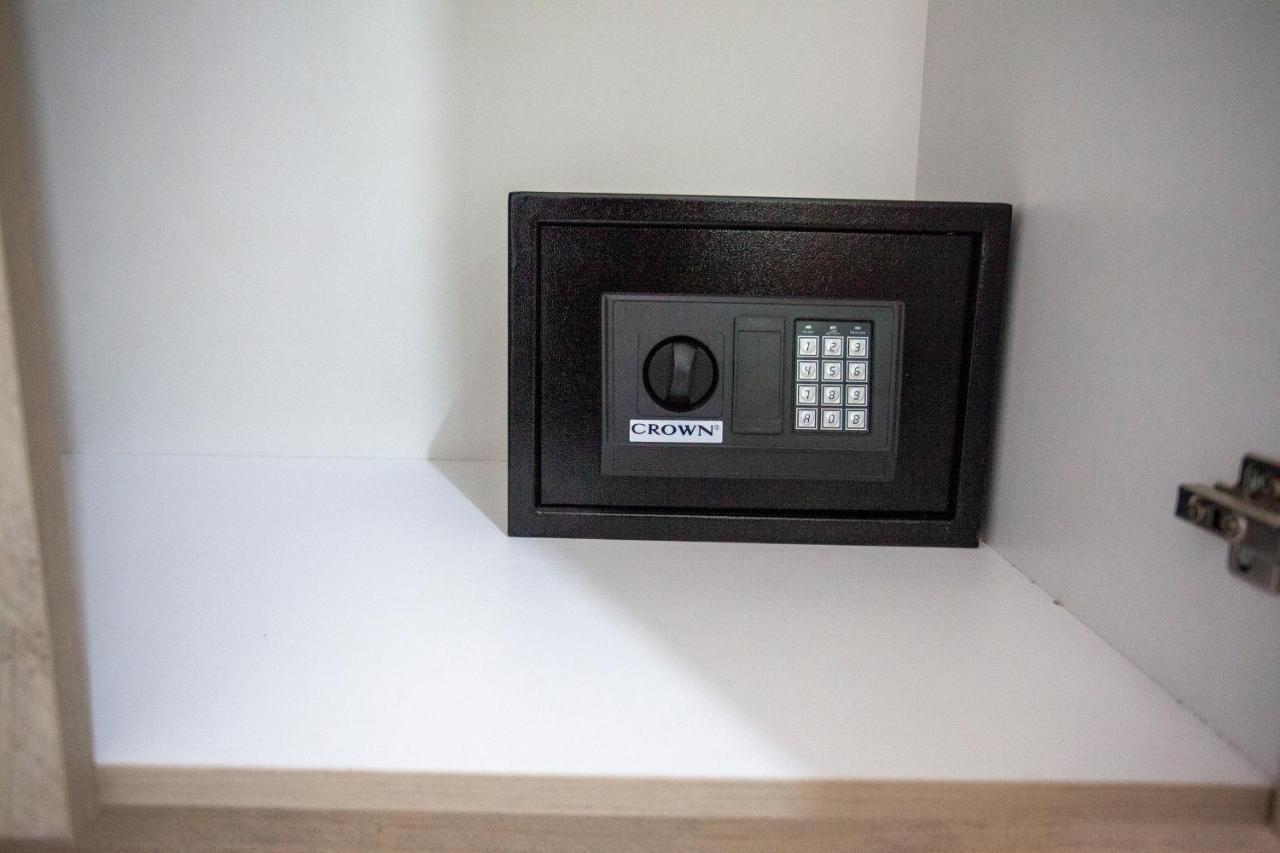 Ferienwohnung Landscape Luxury Flat Psyrri Square Athen Exterior foto